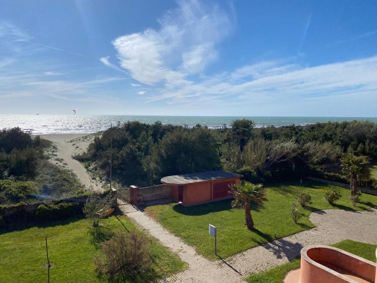 Appartamenti Regina Del Mare Calambrone Bagian luar foto
